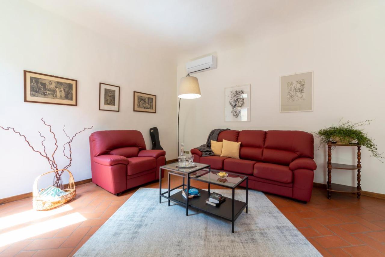 110 Sqm Apartment 6 Sleeps In Santa Croce Firenze Kültér fotó
