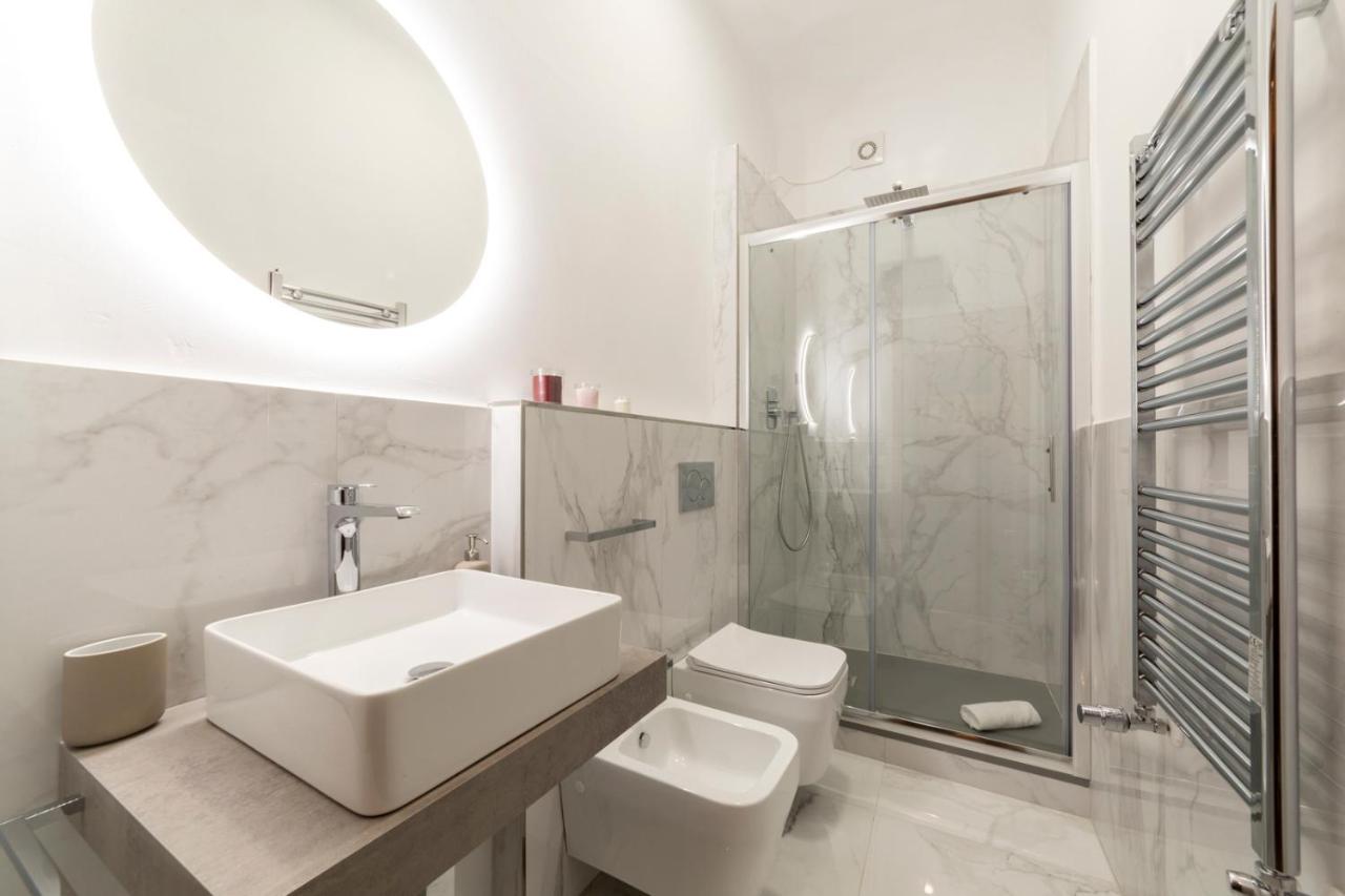 110 Sqm Apartment 6 Sleeps In Santa Croce Firenze Kültér fotó