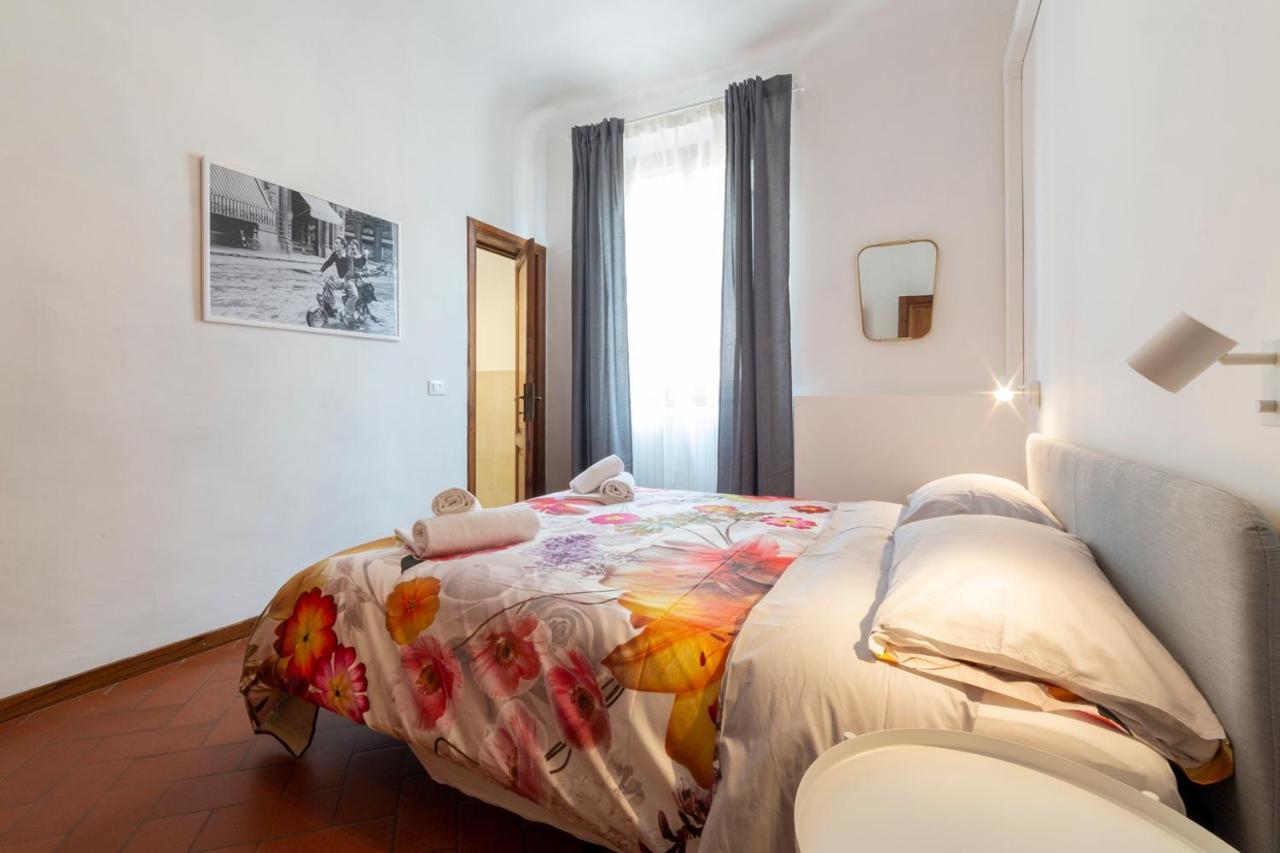 110 Sqm Apartment 6 Sleeps In Santa Croce Firenze Kültér fotó