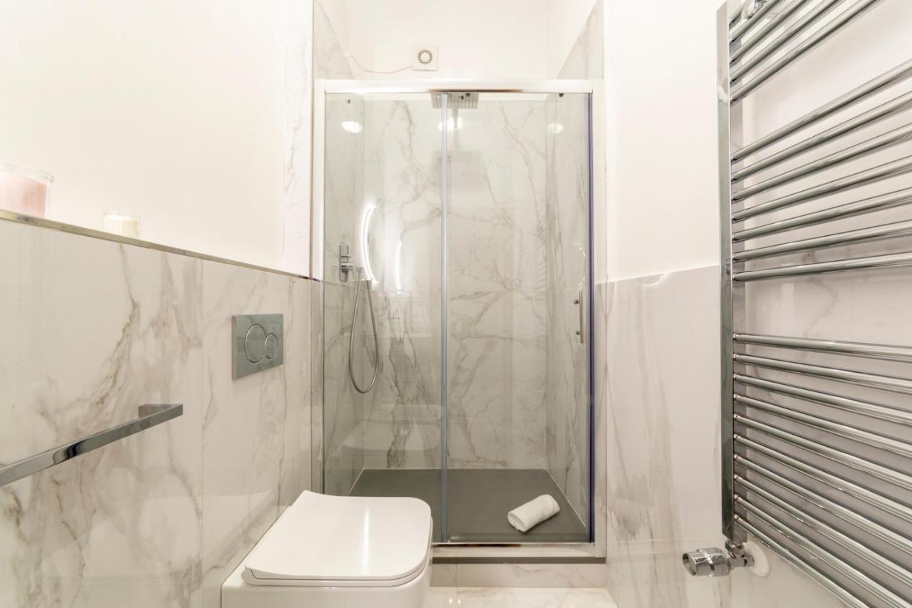 110 Sqm Apartment 6 Sleeps In Santa Croce Firenze Kültér fotó